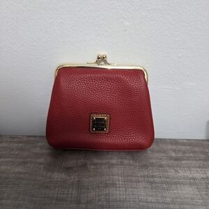NEW Dooney & Bourke Red Pebble Grain Kisslock Coin Purse